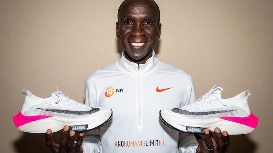 ¿Cómo son y cómo afectan las zapatillas Nike Alphafly de Eliud Kipchoge?